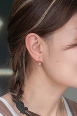 0.54 Carat Natural Diamond Curve Studs