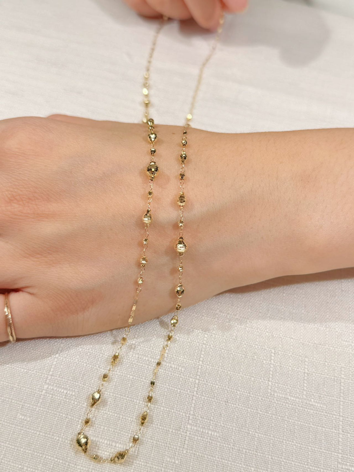 Sweater Necklace In 18K Yellow Gold