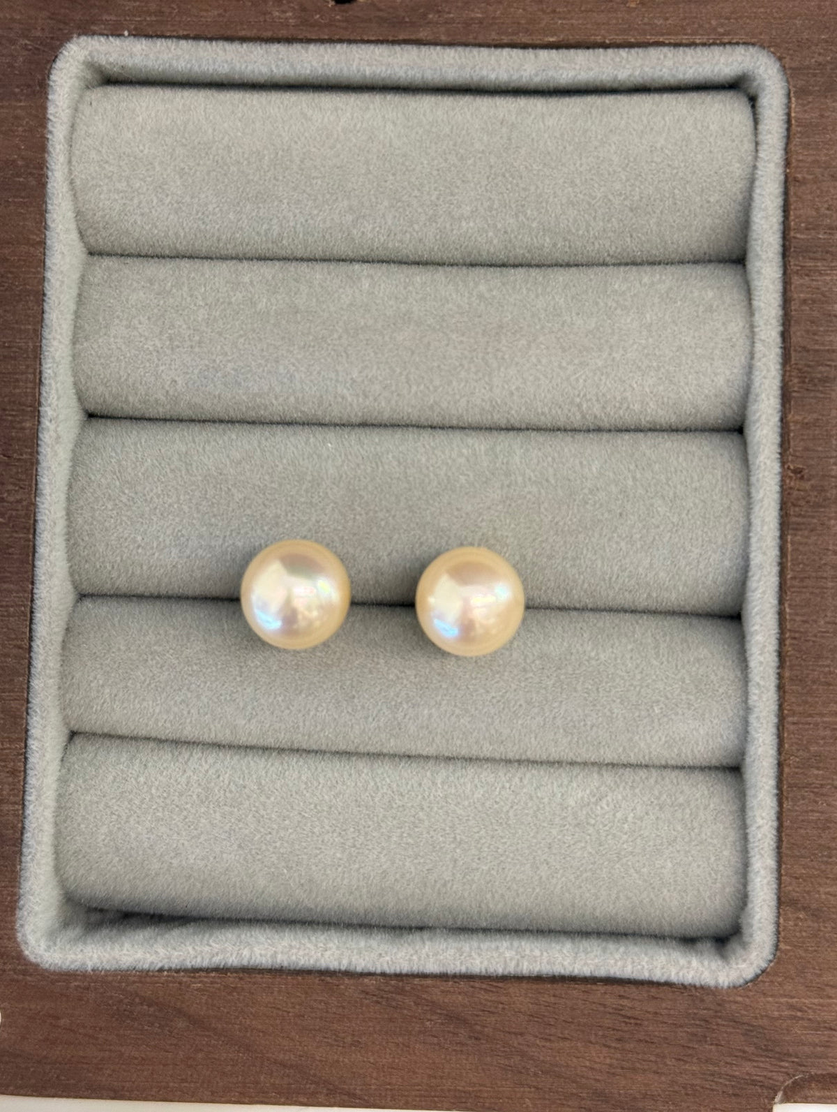 8.5mm Akoya Cultured Pearl Stud Earrings