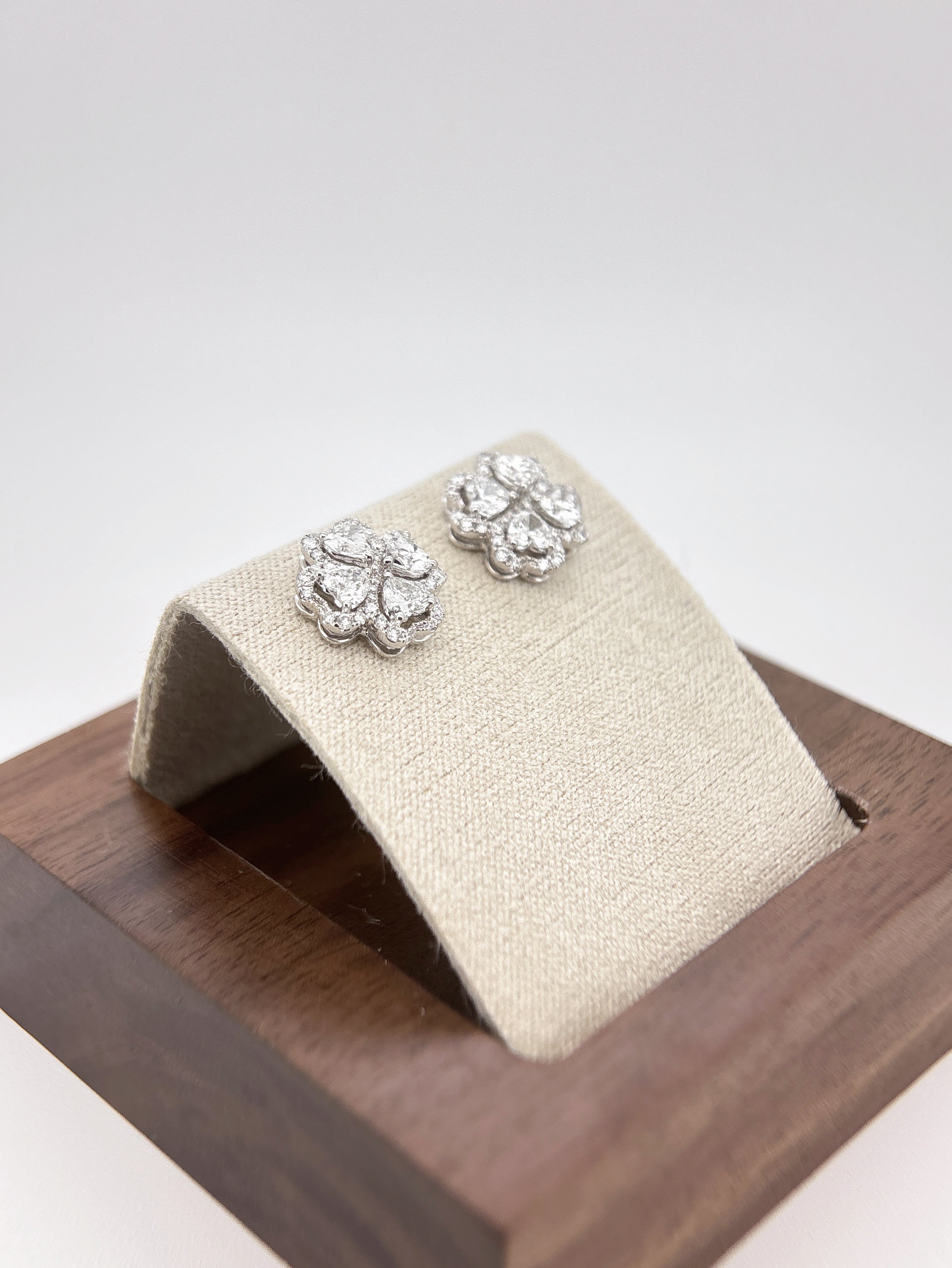 Diamonds Earring