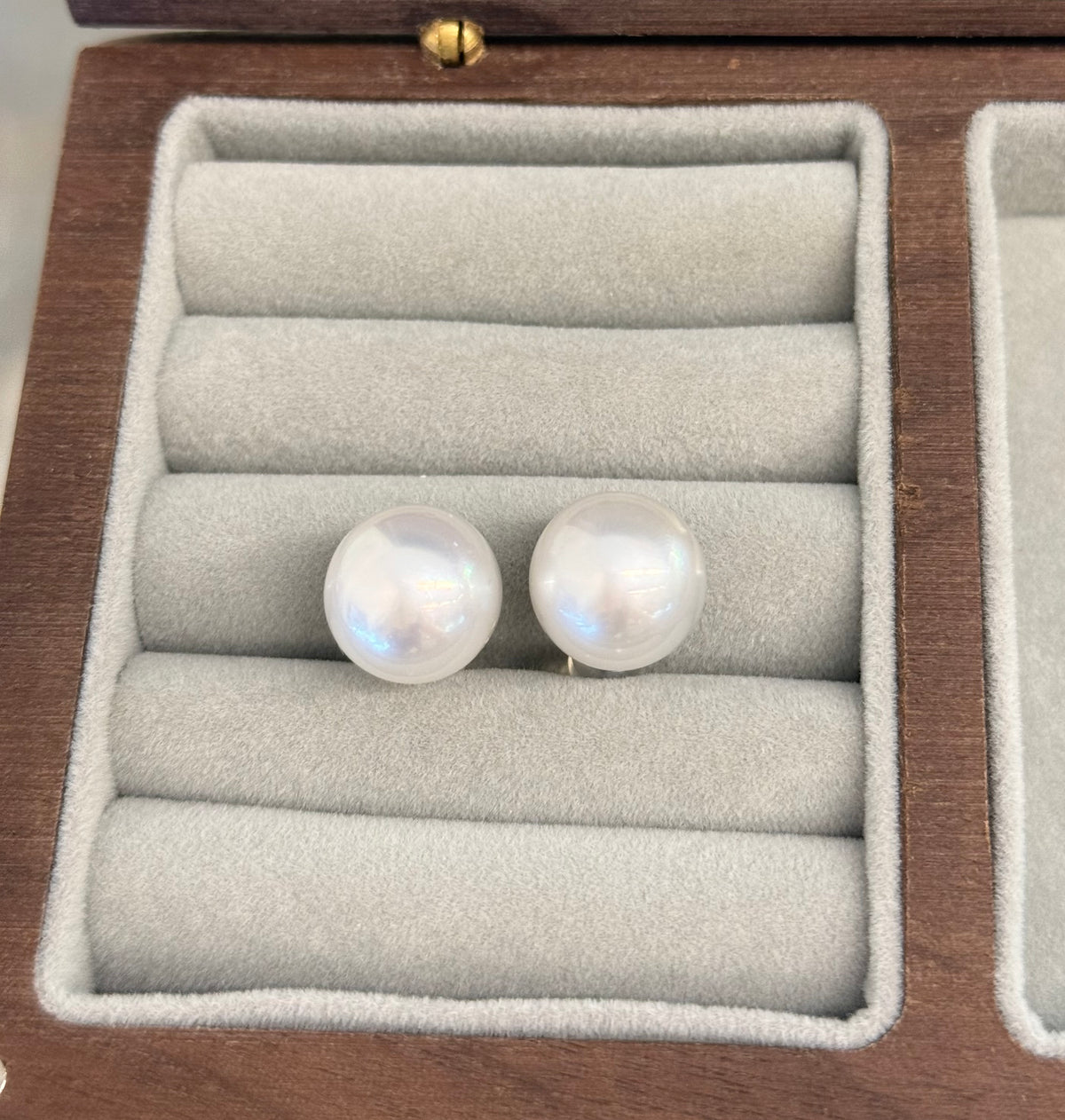 12.8mm White South Sea Cultured Pearl Stud Earrings