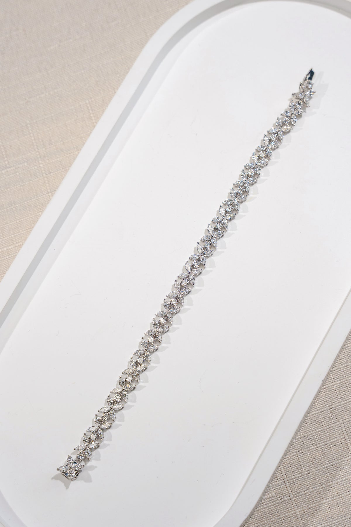 6.89 Carat Four-leaf Clover Bracelet