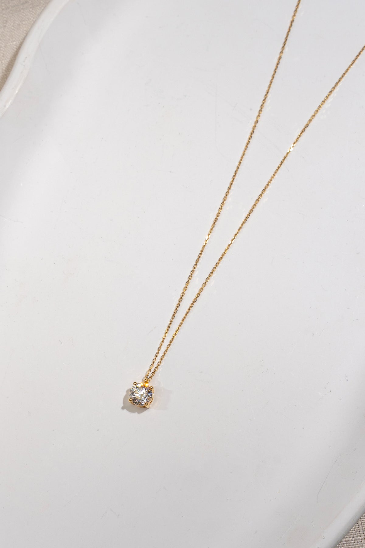 1.532 Carat Round Lab Grown Diamond Necklace In 18K Yellow Gold