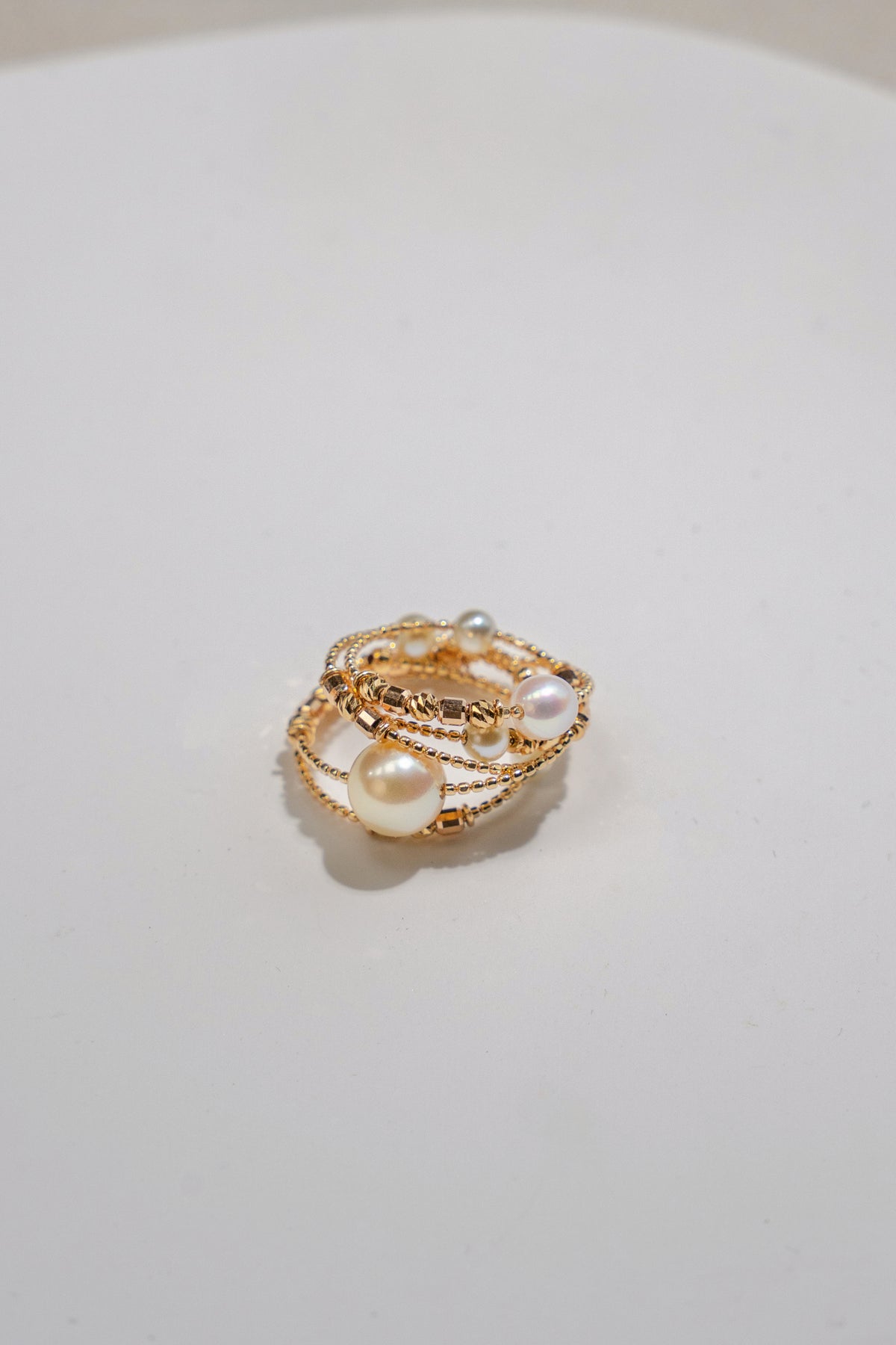 Baby Akoya&Feather Gold Pearl Spring Pinky Ring